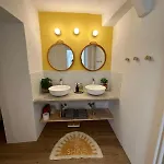 Daisy - - 180° Panoramic View - Private Terrace & Shared Garden Pognana Lario