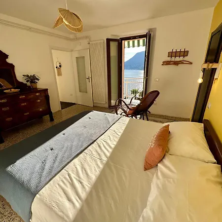 Daisy - - 180° Panoramic View - Private Terrace & Shared Garden Appartement